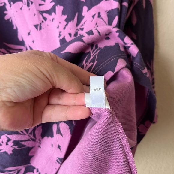 Chicos Enchanted Shadow 3/4 Sleeve Boat-Neck Tee 3 Pink Purple 100% Cotton - Picture 4 of 6